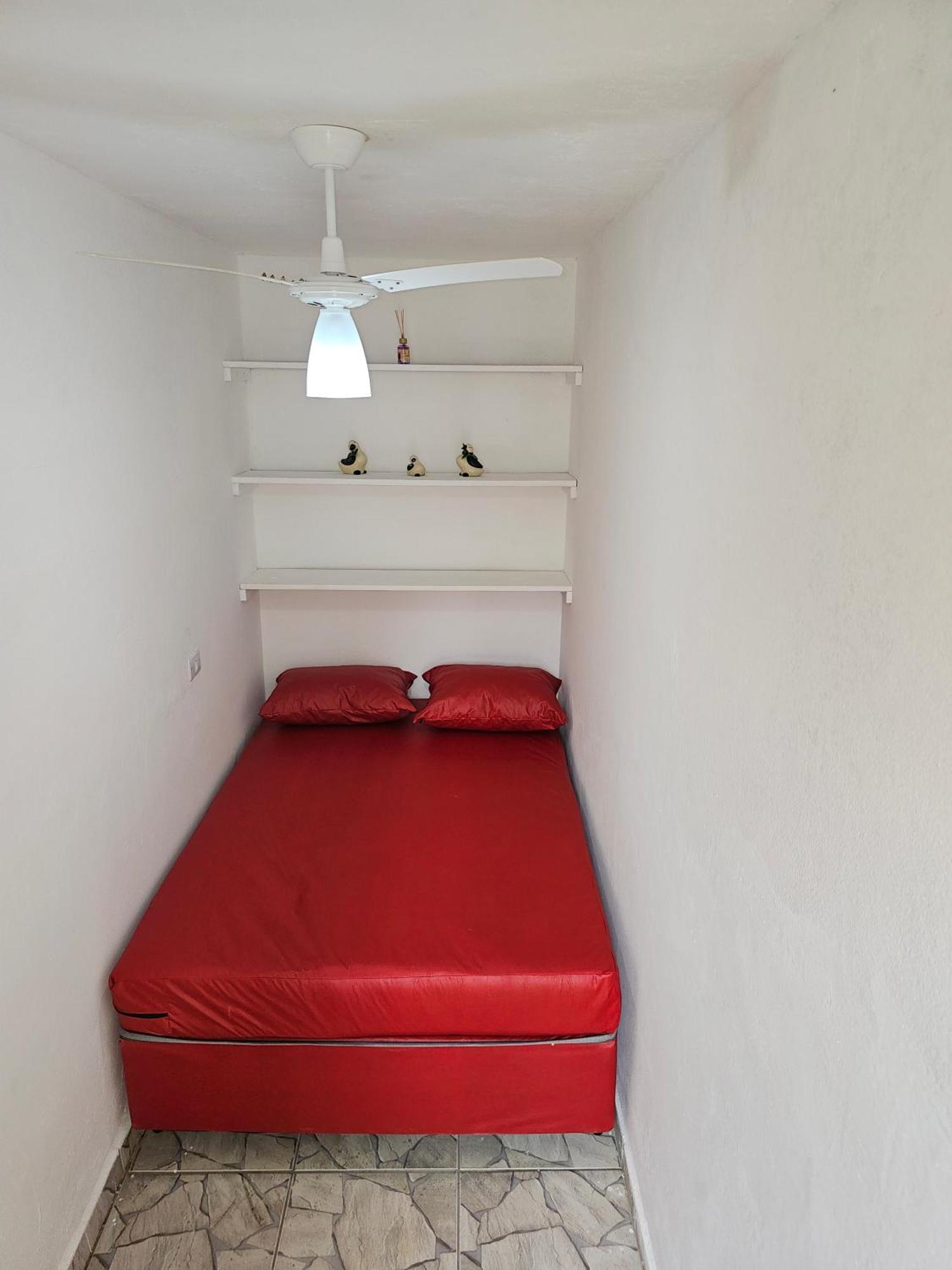 Casa Maravilhosa E Ampla Pe Na Areia Com Piscina, Area Gourmet Com Churrasqueira Em Deck Coberto Frente A Piscina, 4 Quartos Confortaveis E Espacosos, Sendo 2 Suites, Cozinha Americana E Sala De Jantar, Ampla Garagem Para 6 Carros - Mercado Na Rua Da Praia Grande  Exterior photo